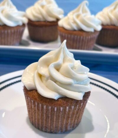 Banana Cupcakes with Cream Cheese Frosting