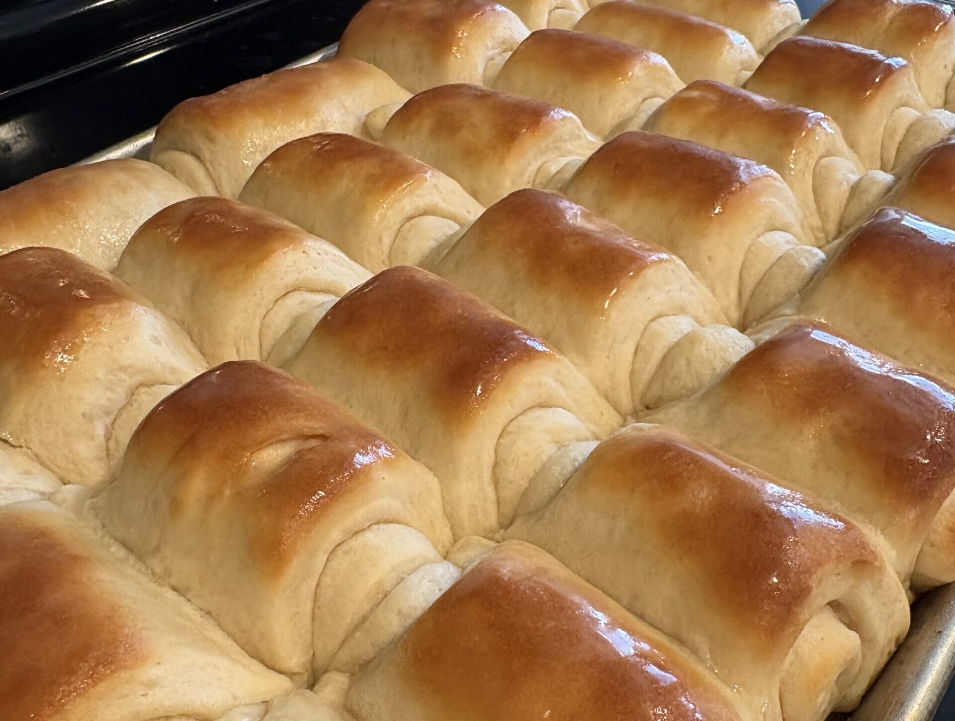 Lion House Dinner Rolls